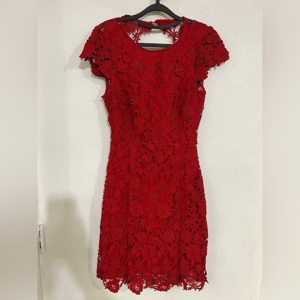 Lulu’s  Cóctel dress lace embroidered size S red prom formal